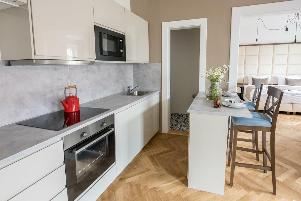 Letna Garden Suites Prague Ngoại thất bức ảnh