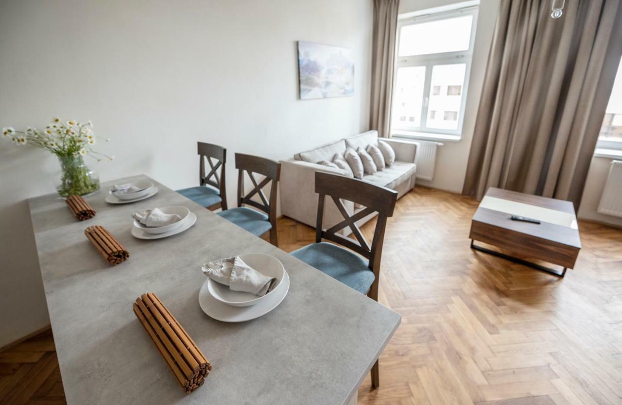 Letna Garden Suites Prague Ngoại thất bức ảnh