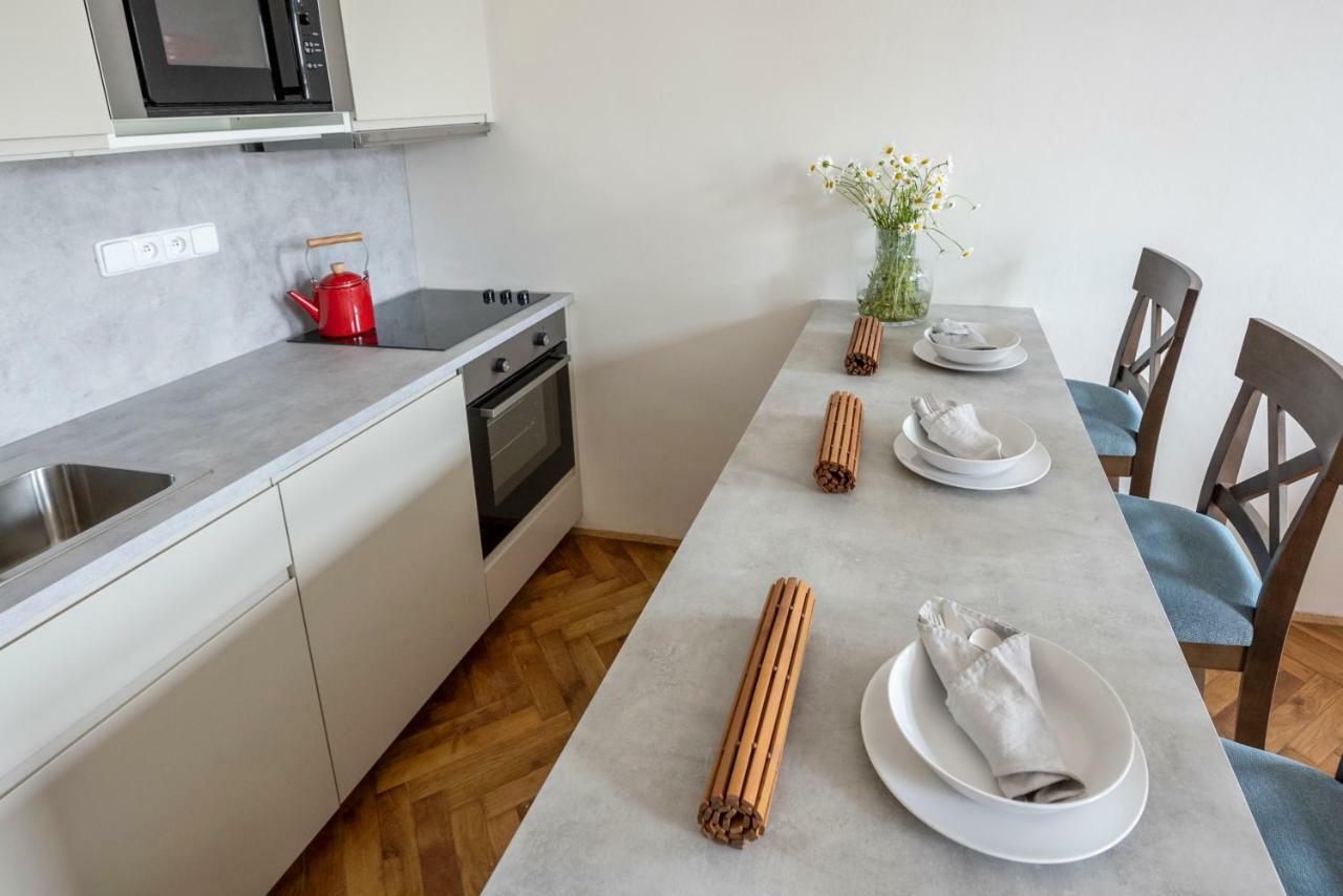 Letna Garden Suites Prague Ngoại thất bức ảnh