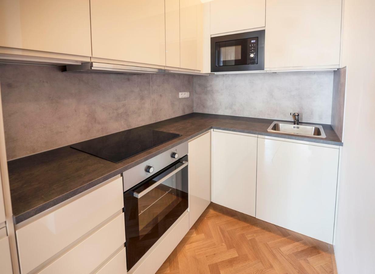 Letna Garden Suites Prague Ngoại thất bức ảnh