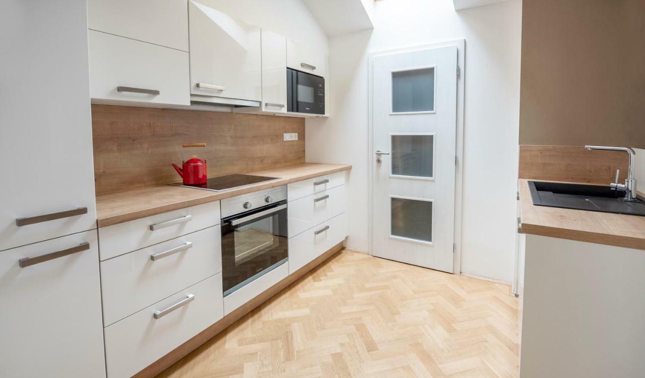 Letna Garden Suites Prague Ngoại thất bức ảnh