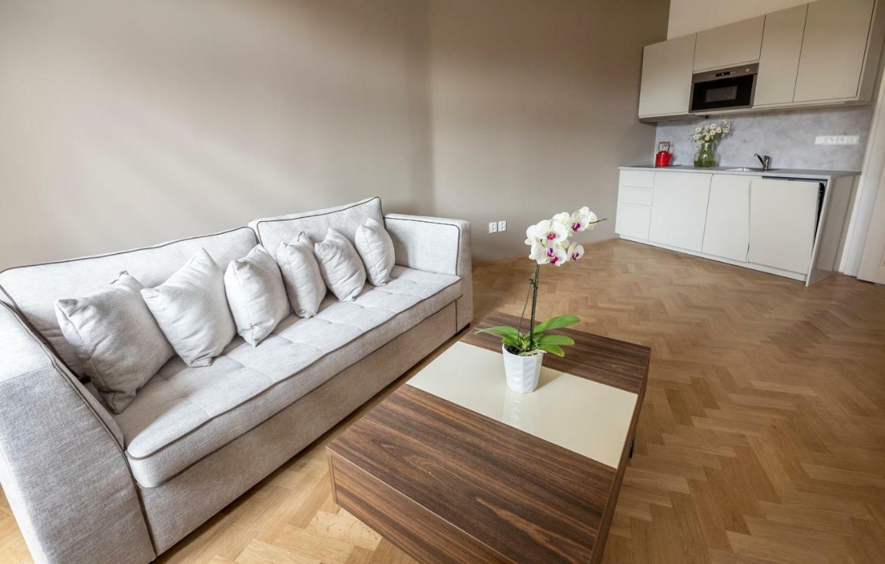 Letna Garden Suites Prague Ngoại thất bức ảnh